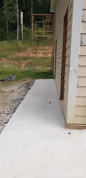 Exterior details and patio area of a home in , Burnsville (Image 1).