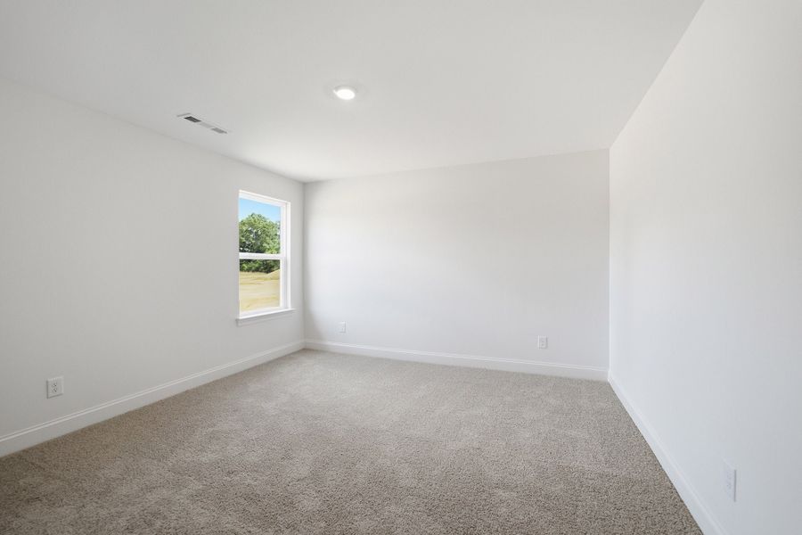 Spacious, unfurnished interior of a new home in Dorris Farm, White House (Image 42).