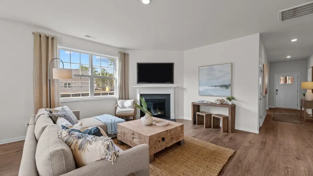 Furnished interior view inside a new home in Chambray, New Bern (Image 15).