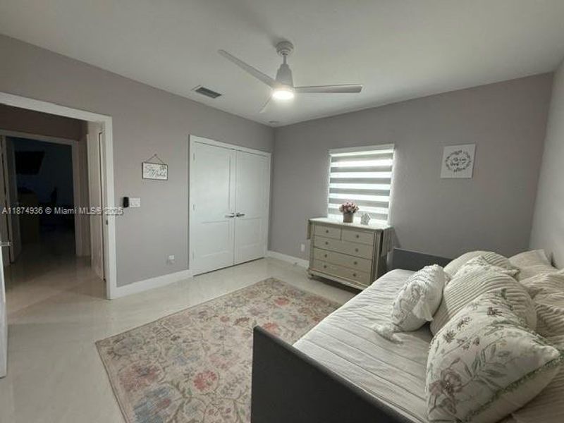 Image 24 of a home in . Image 24 of a home in .