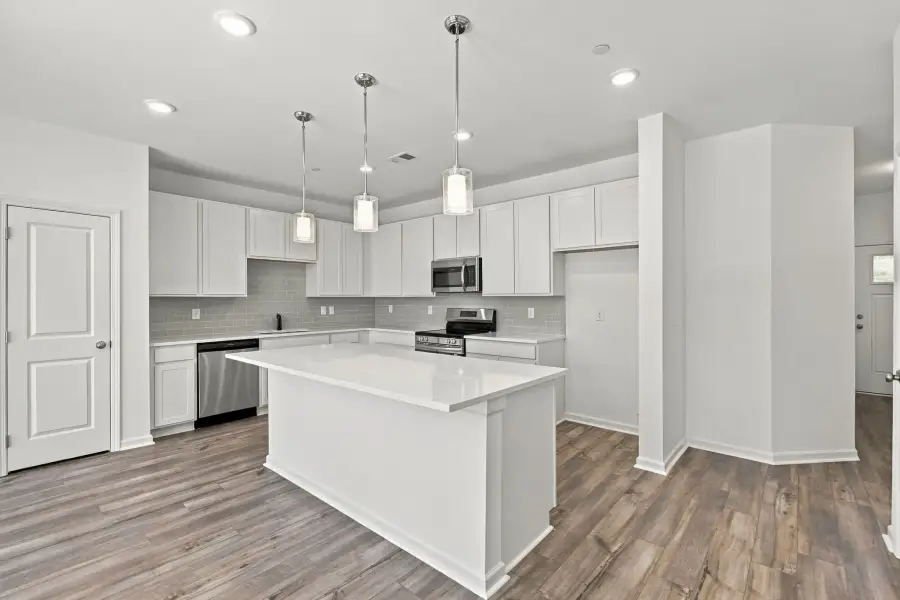 Furnished interior view inside a new home in Laurelwood Park, Gallatin (Image 6).