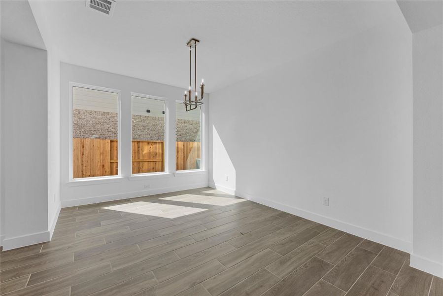 Representative image. Features, specifications, selections and colors may vary. Representative image. Features, specifications, selections and colors may vary.