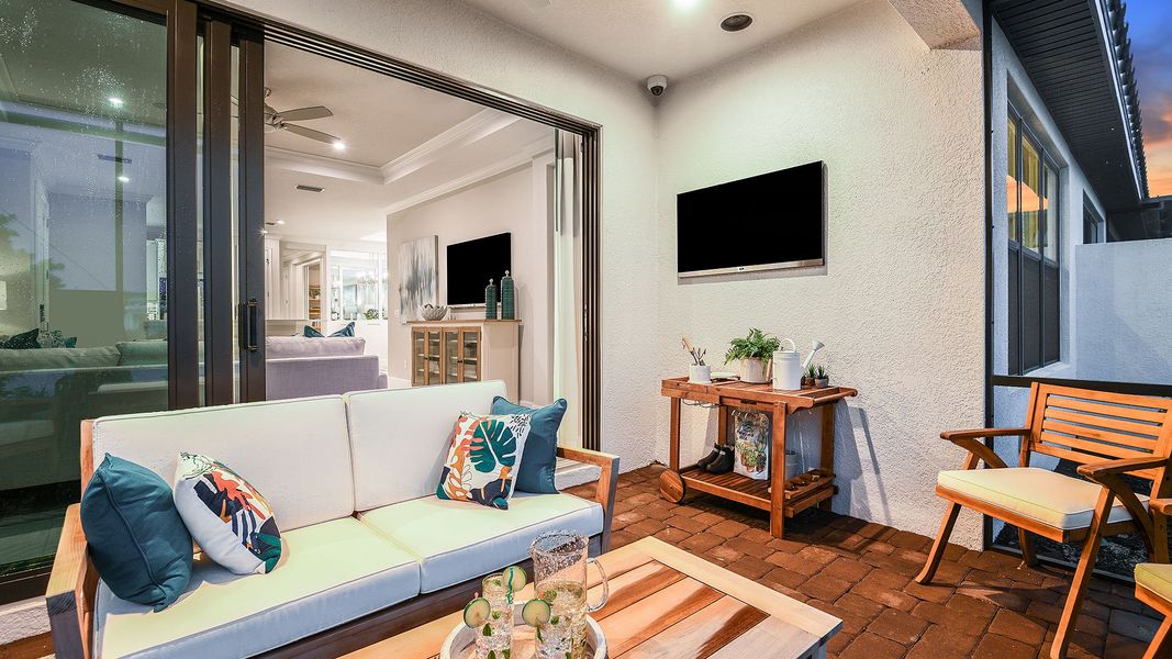 Representative furnished interior of a home built from the Ibis by Taylor Morrison in Esplanade at The Heights, Bradenton (Image 46).