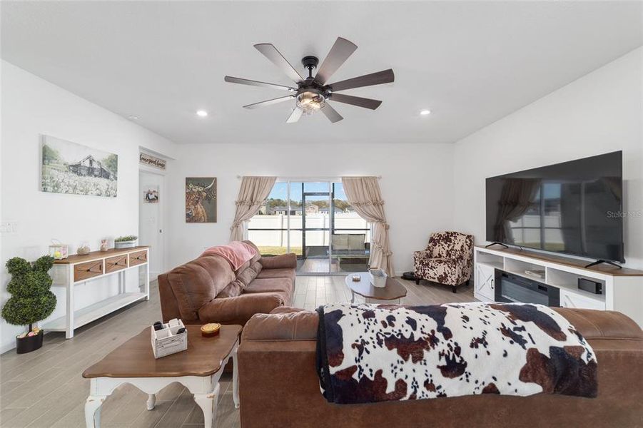 Furnished interior view inside a new home in Millwood, Ocala (Image 13).
