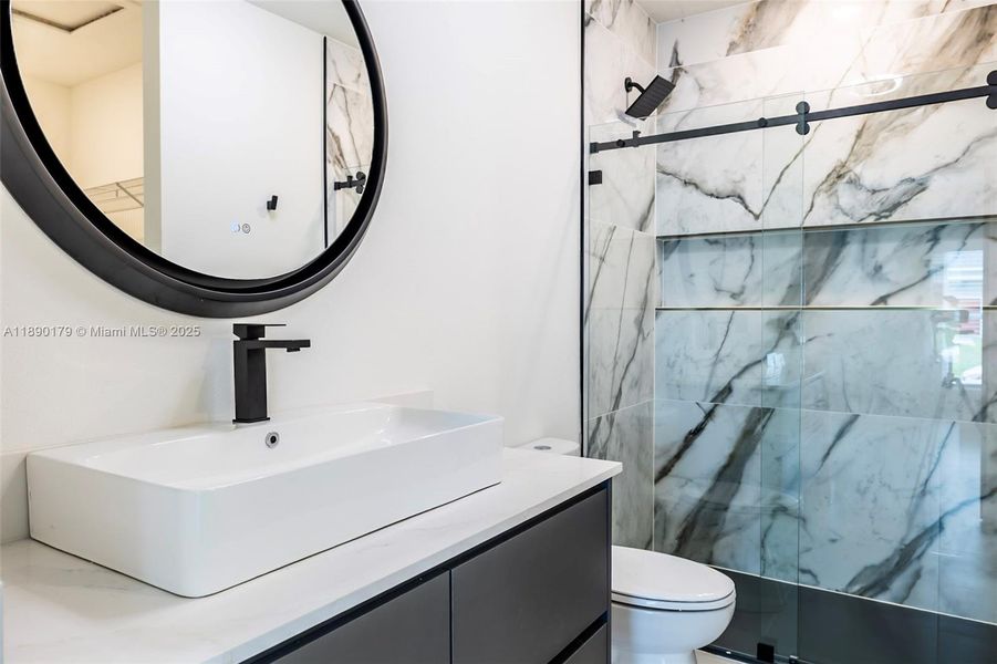 Image 33 of a home in . Image 33 of a home in .