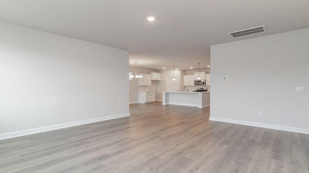 Representative unfurnished interior of a home built from the DARBY by D.R. Horton in Waterbridge, Myrtle Beach (Image 28).