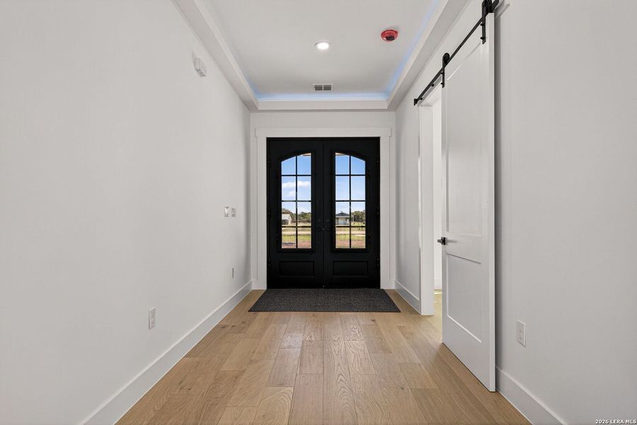 Spacious, unfurnished interior of a new home in , Bandera (Image 22). Spacious, unfurnished interior of a new home in , Bandera (Image 22).