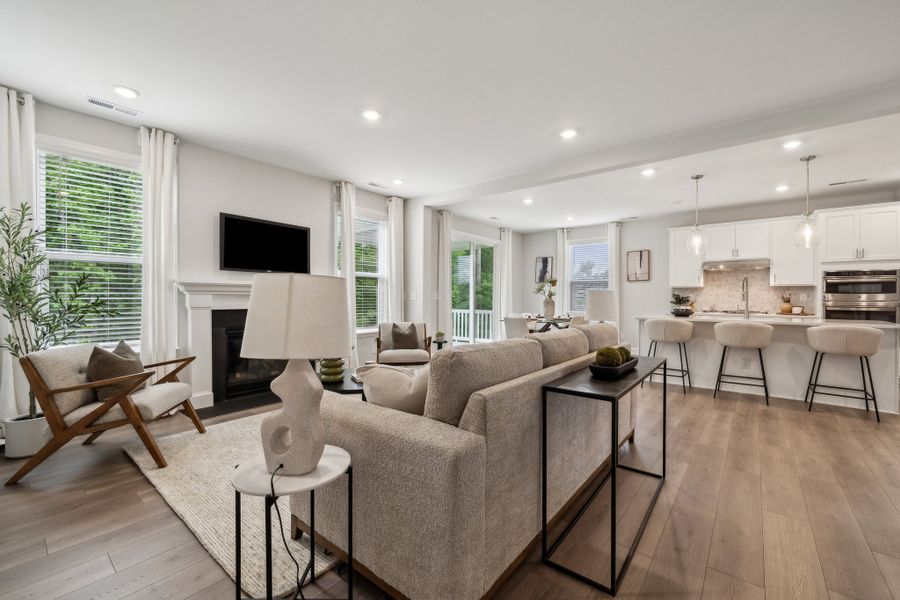 Representative furnished interior of a home built from the Elizabeth by Taylor Morrison in River Falls, Tega Cay (Image 16).