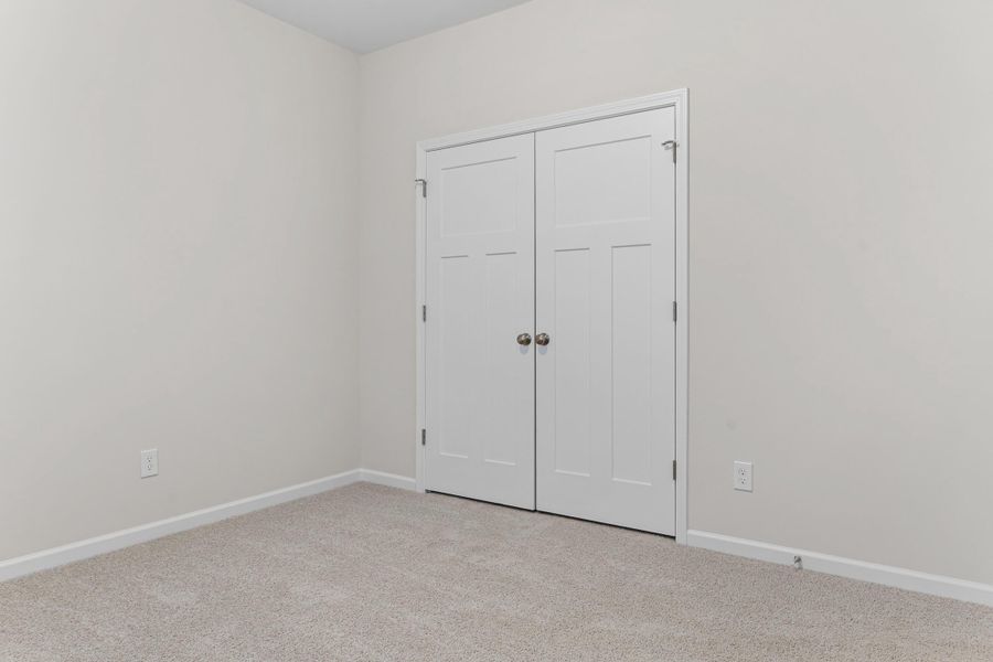 Spacious, unfurnished interior of a new home in , Orangeburg (Image 11).