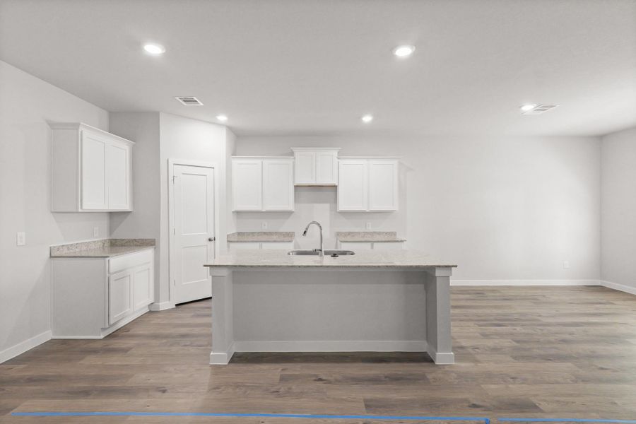 Image 29 of a home in Lakes at Crockett Martin.