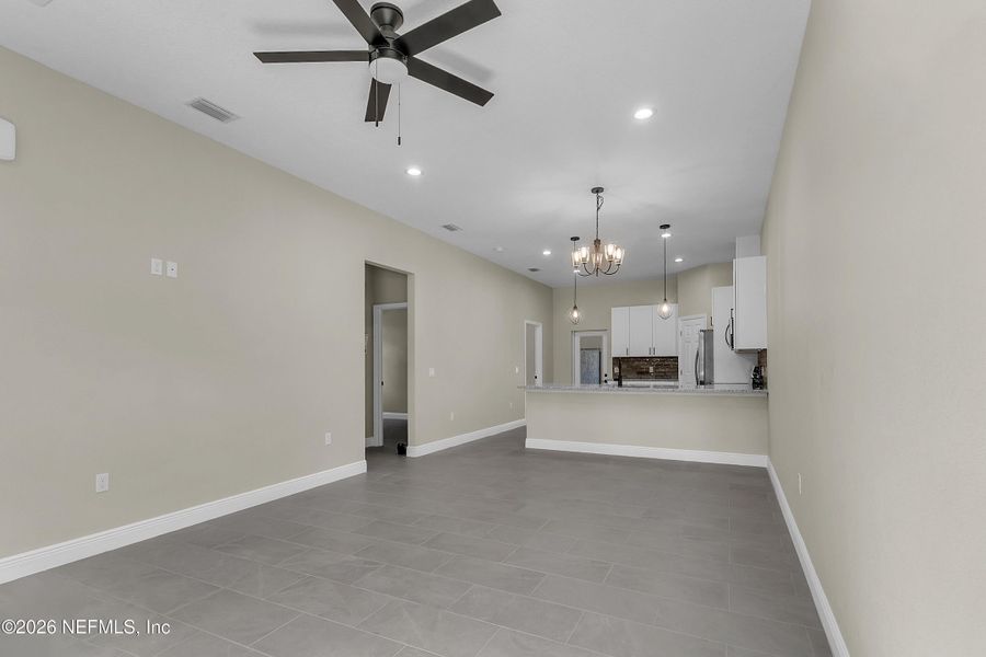 Spacious, unfurnished interior of a new home in , Palm Coast (Image 16).