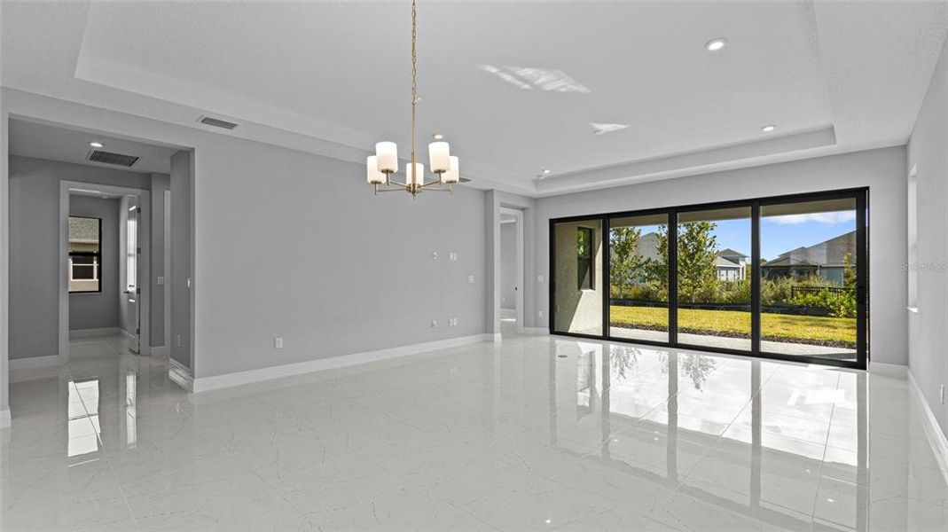 Spacious, unfurnished interior of a new home in Woodland Preserve, Parrish (Image 13).