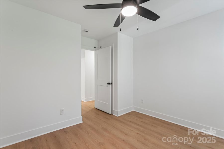 Spacious, unfurnished interior of a new home in , Fort Mill (Image 21).