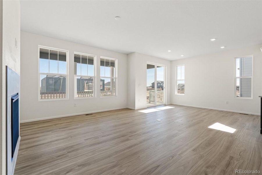 Spacious, unfurnished interior of a new home in Windsong, Brighton (Image 25). Spacious, unfurnished interior of a new home in Windsong, Brighton (Image 25).