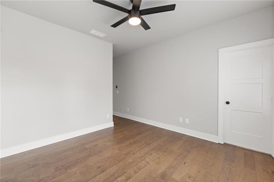 Spacious, unfurnished interior of a new home in , Dawsonville (Image 59).