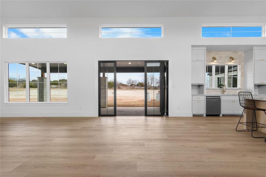 Spacious, unfurnished interior of a new home in , Cresson (Image 35).