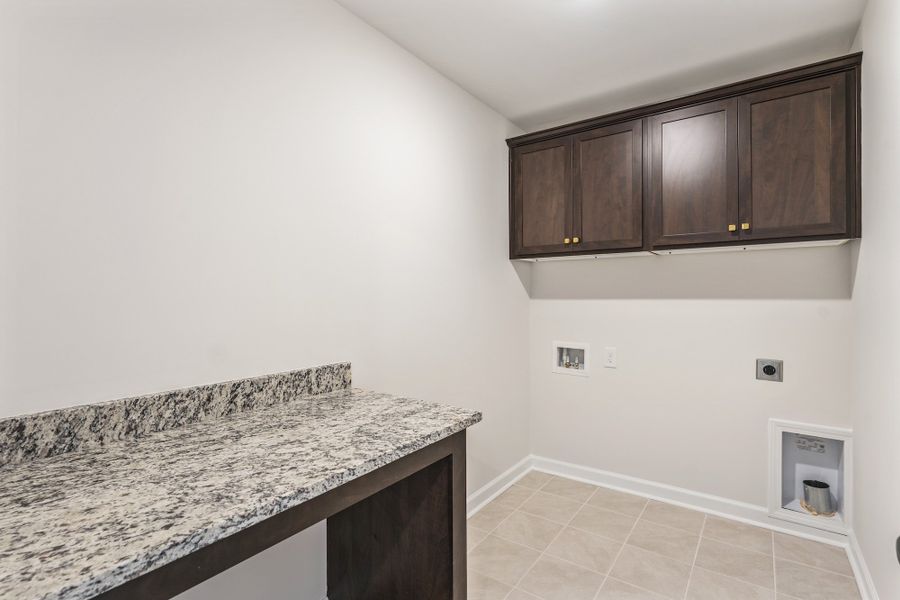Furnished interior view inside a new home in Parris Meadows, Chesnee (Image 15).