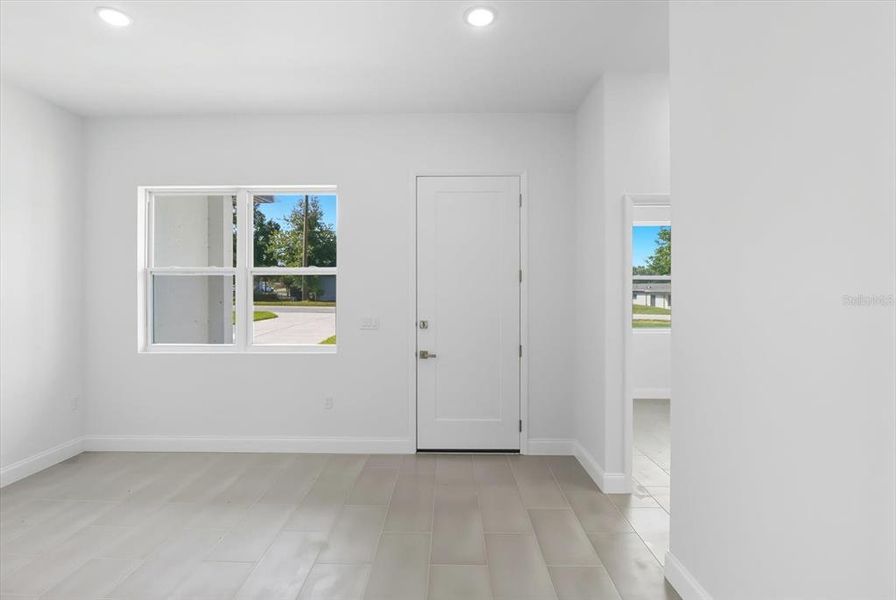 Spacious, unfurnished interior of a new home in , Dunnellon (Image 9). Spacious, unfurnished interior of a new home in , Dunnellon (Image 9).