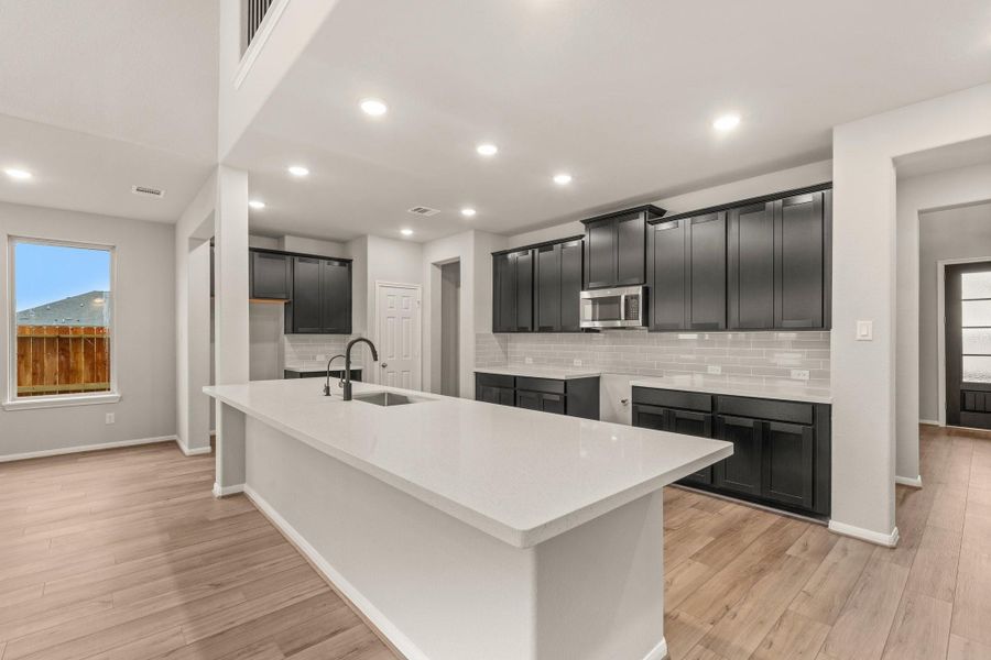 Note: Sample product photo. Actual exterior and interior selections may vary by homesite. Photo may be virtually staged