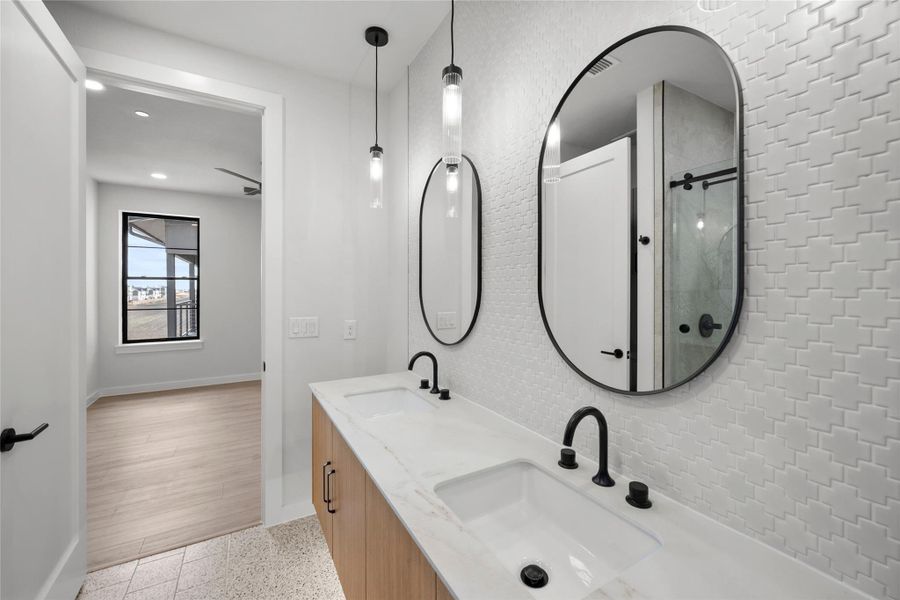 Furnished interior view inside a new home in Dovetail, New Braunfels (Image 7).