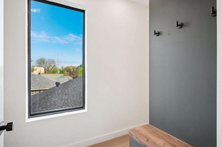 Spacious, unfurnished interior of a new home in , Dallas (Image 21).