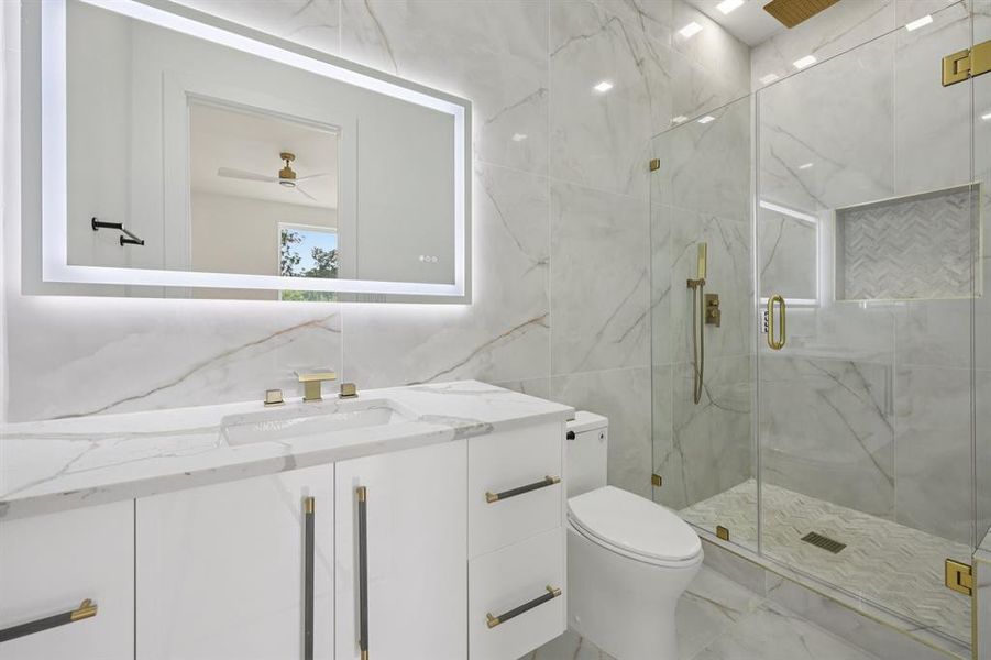 Furnished interior view inside a new home in , Dallas (Image 18).