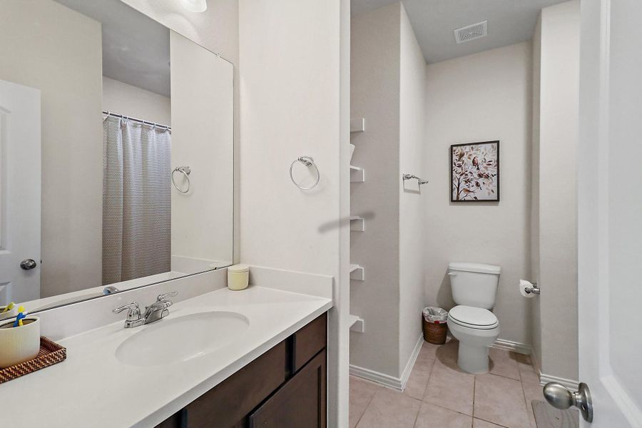 Furnished interior view inside a new home in , Baytown (Image 15). Furnished interior view inside a new home in , Baytown (Image 15).