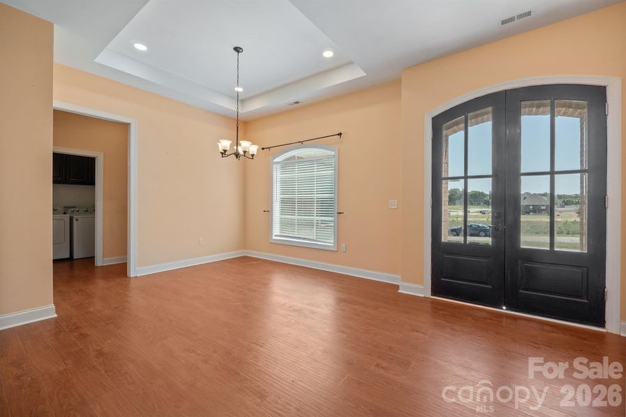 Spacious, unfurnished interior of a new home in , Kings Mountain (Image 26).