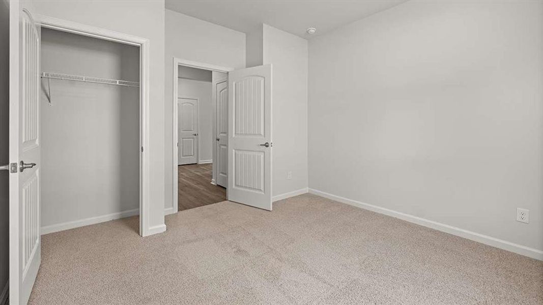 Spacious, unfurnished interior of a new home in , Atlanta (Image 20). Spacious, unfurnished interior of a new home in , Atlanta (Image 20).
