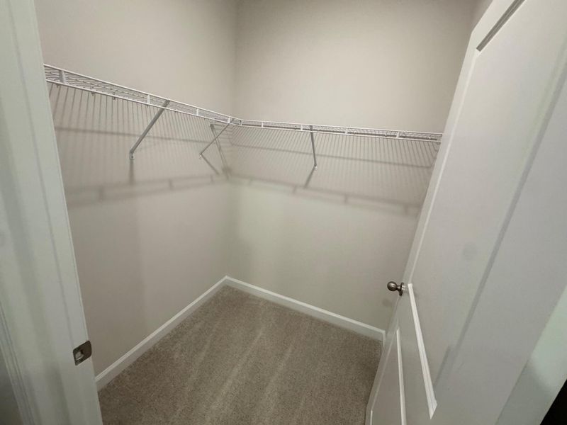 Spacious, unfurnished interior of a new home in , Ravenel (Image 16).