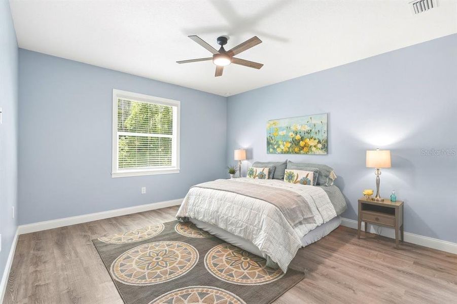 Furnished interior view inside a new home in , Deland (Image 30).
