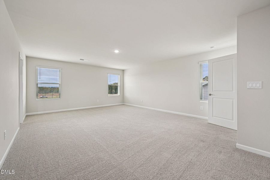 21-web-or-mls-Raleigh- Taylorsville-1216