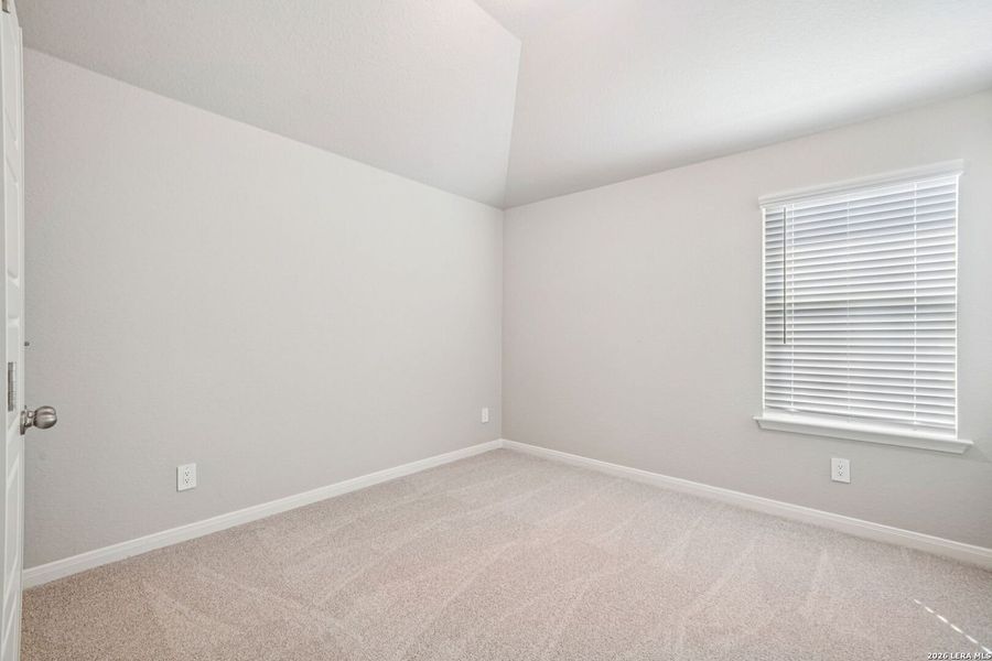 Spacious, unfurnished interior of a new home in Estancia Ranch - Classic Series, San Antonio (Image 27).