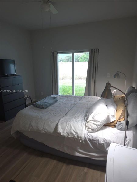 Furnished interior view inside a new home in , Sebring (Image 29).