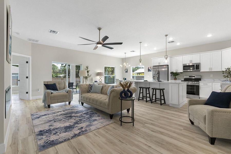 8636-100th-Ave-HigMedia-013-1280