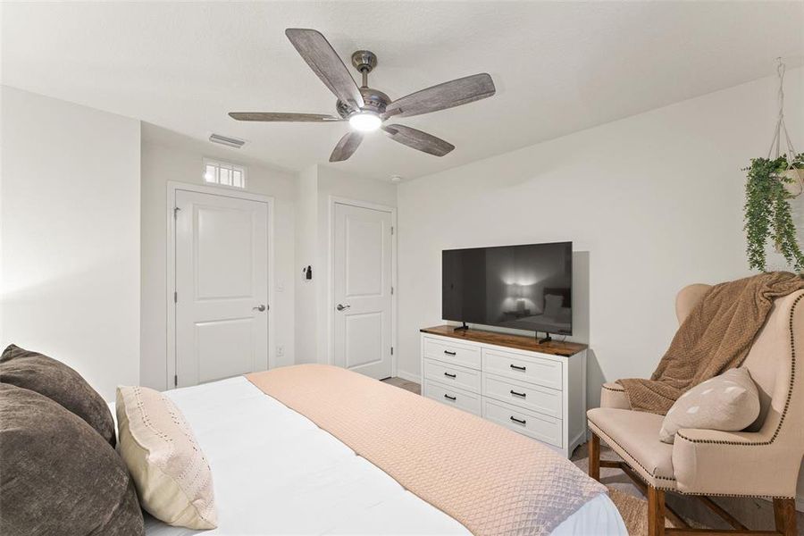 Furnished interior view inside a new home in , Spring Hill (Image 6).