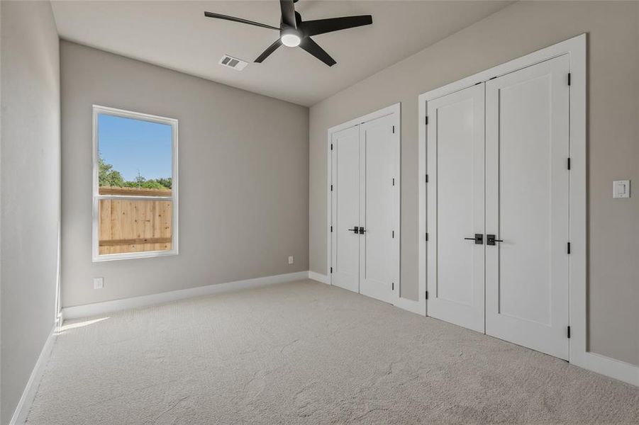 Has ensuite bathroom