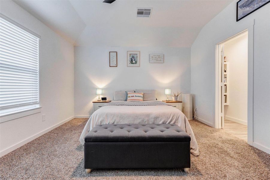 Furnished interior view inside a new home in Tamarron, Fulshear (Image 22). Furnished interior view inside a new home in Tamarron, Fulshear (Image 22).