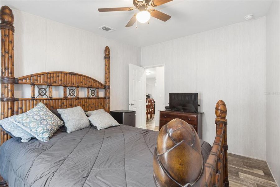 Furnished interior view inside a new home in , Spring Hill (Image 11).