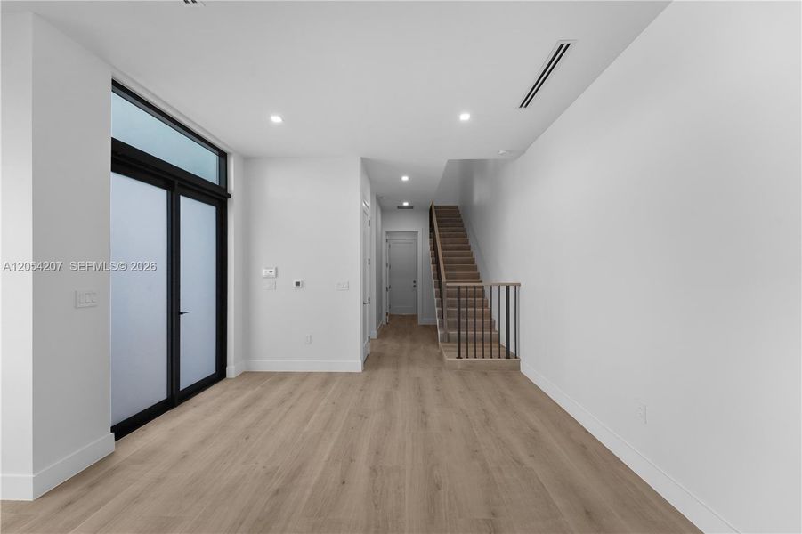 Spacious, unfurnished interior of a new home in , Miami (Image 20). Spacious, unfurnished interior of a new home in , Miami (Image 20).