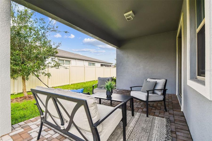 Furnished interior view inside a new home in , Land O' Lakes (Image 41).