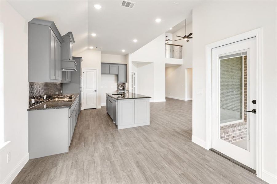 Furnished interior view inside a new home in Creekview Meadows, Pilot Point (Image 10). Furnished interior view inside a new home in Creekview Meadows, Pilot Point (Image 10).