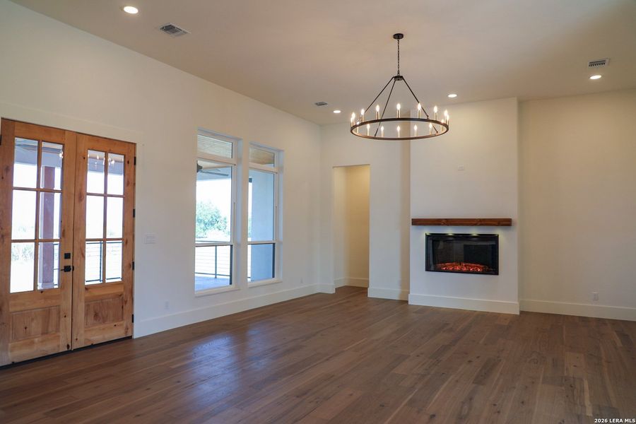 Spacious, unfurnished interior of a new home in , Bandera (Image 35). Spacious, unfurnished interior of a new home in , Bandera (Image 35).