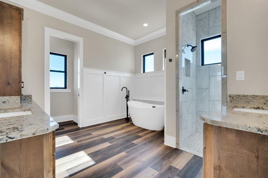 Furnished interior view inside a new home in , Waxahachie (Image 12). Furnished interior view inside a new home in , Waxahachie (Image 12).