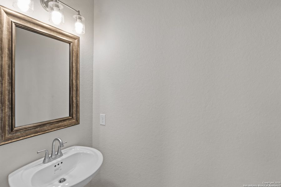 Furnished interior view inside a new home in Esperanza – New Phase Now Selling, Boerne (Image 9). Furnished interior view inside a new home in Esperanza – New Phase Now Selling, Boerne (Image 9).