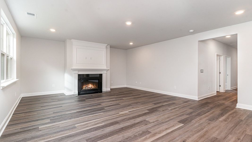Representative unfurnished interior of a home built from the WESTERLY by D.R. Horton in Eden Springs, Longs (Image 6). Representative unfurnished interior of a home built from the WESTERLY by D.R. Horton in Eden Springs, Longs (Image 6).