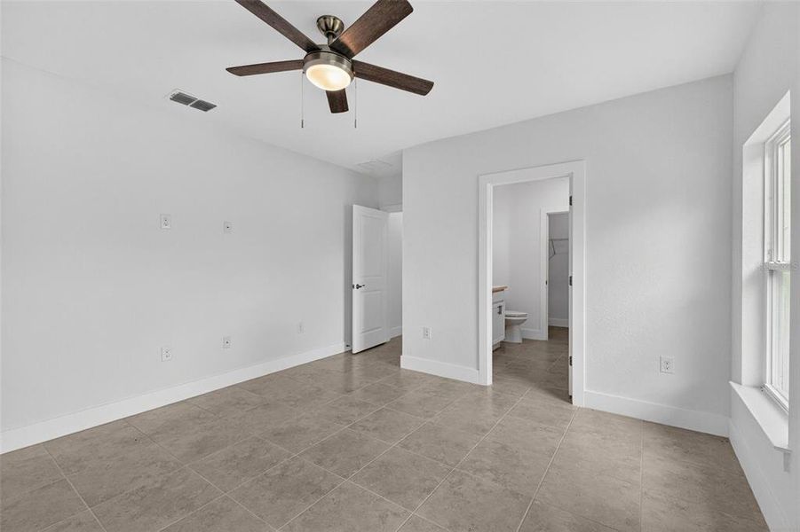 Spacious, unfurnished interior of a new home in , Port Charlotte (Image 35). Spacious, unfurnished interior of a new home in , Port Charlotte (Image 35).