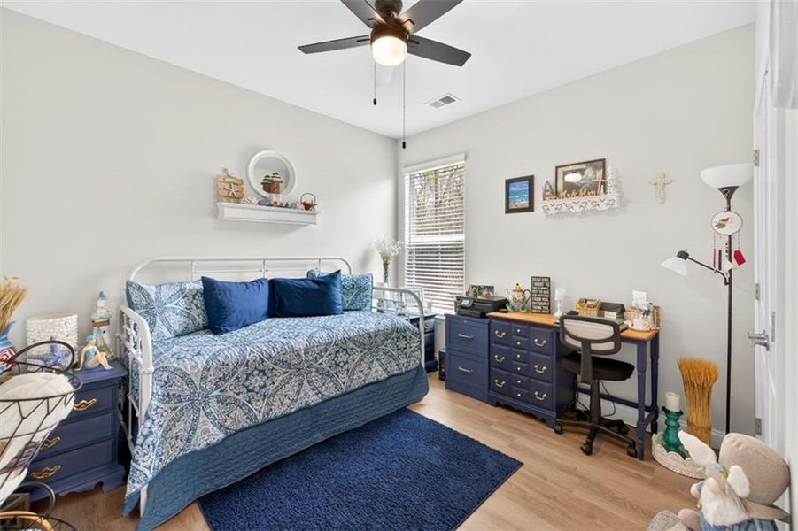 Furnished interior view inside a new home in , Hartwell (Image 16).