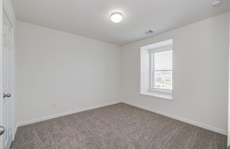 Spacious, unfurnished interior of a new home in , Hockley (Image 32).