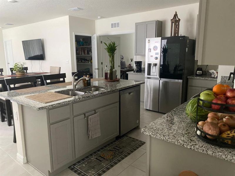 Furnished interior view inside a new home in , Ocoee (Image 3).